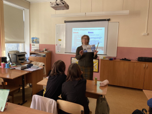Сотрудница АО ИО РАН провела экоуроки для учащихся 6 и 7 классов, приуроченные ко Всемирному дню водных ресурсов и Дню Балтийского моря